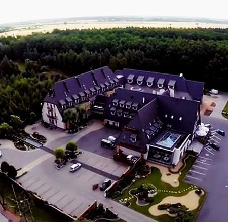 Hotel Na Polboru Sieradz Exteriér fotografie